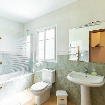 Private In Tamango Hill * Torrox