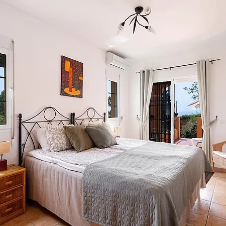 Private In Tamango Hill