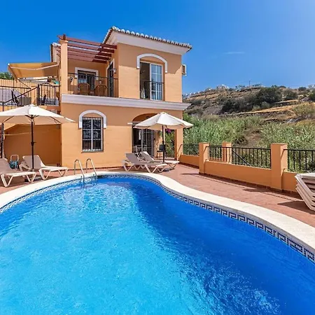 Private In Tamango Hill Chalet *
