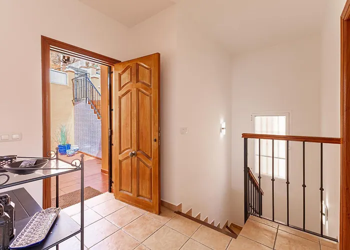 Private In Tamango Hill Chalet